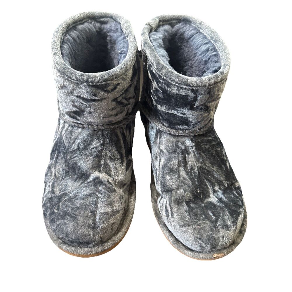 UGG Classic Mini Blue Crushed Velvet Boots KIDS US 2Y